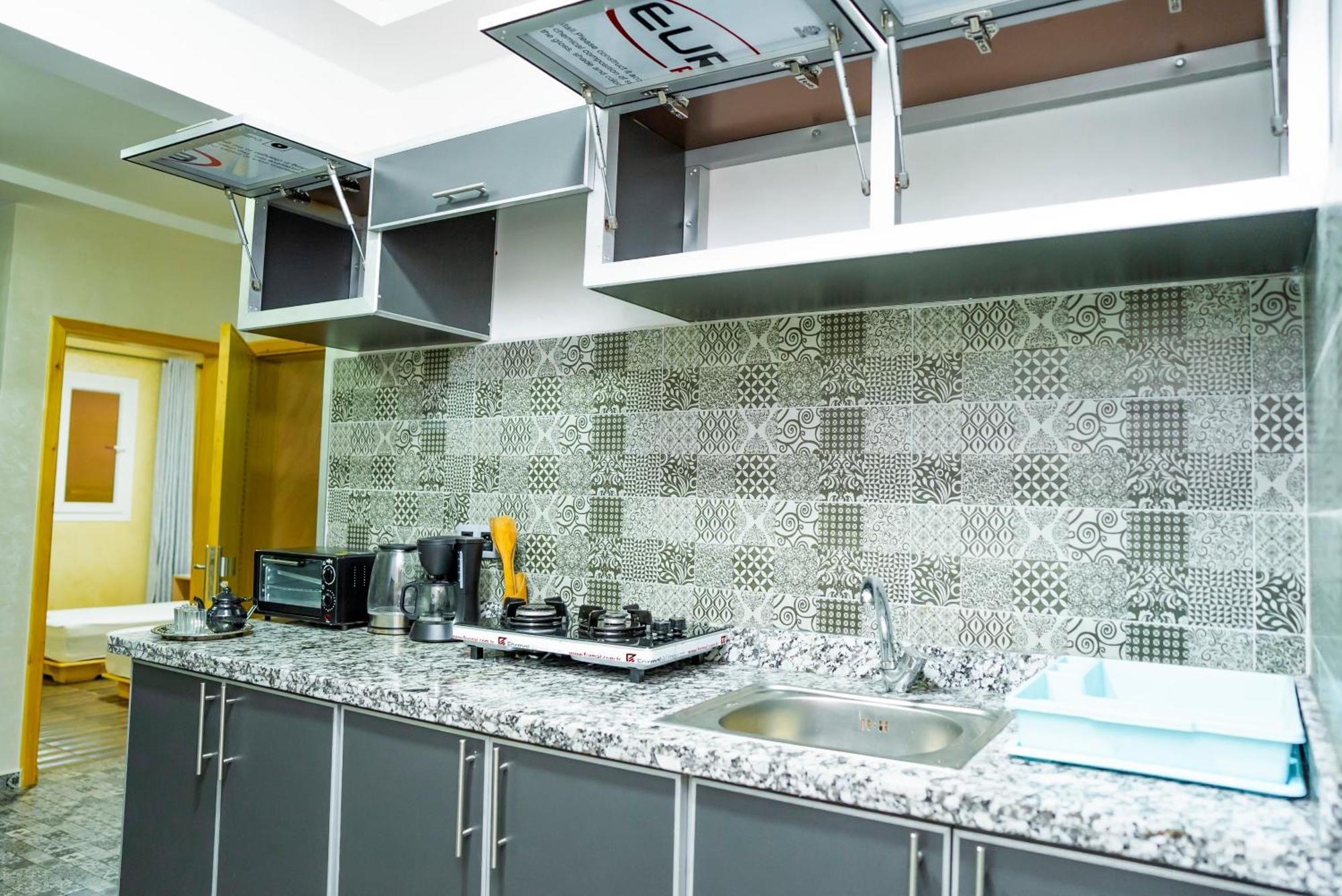 Lilia Quest Apartment Дакла Екстериор снимка
